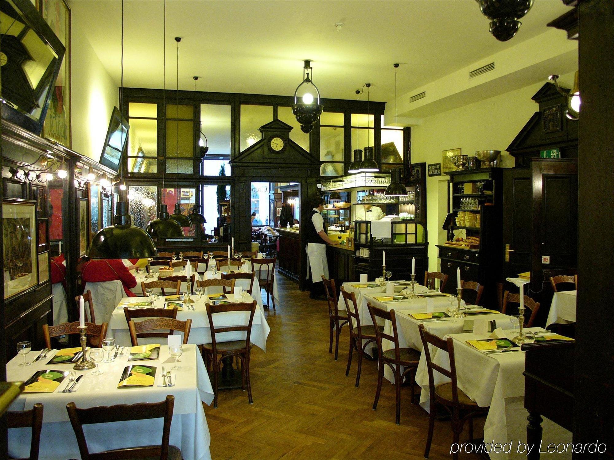 Hotel Orphee - Grosses Haus Regensburg Nhà hàng bức ảnh