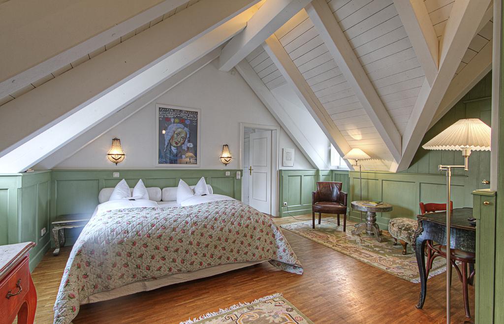 Hotel Orphee - Grosses Haus Regensburg Ngoại thất bức ảnh