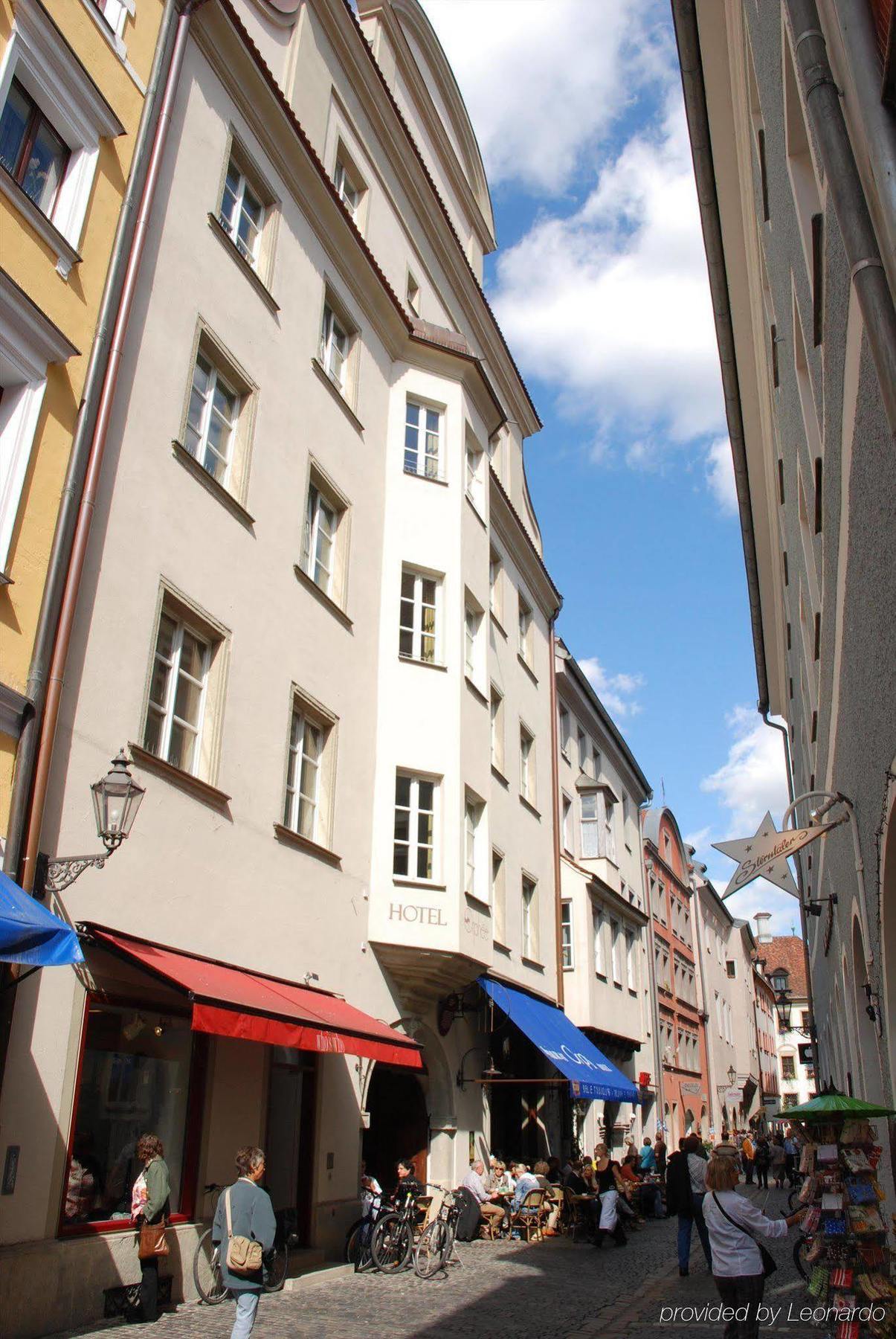 Hotel Orphee - Grosses Haus Regensburg Ngoại thất bức ảnh