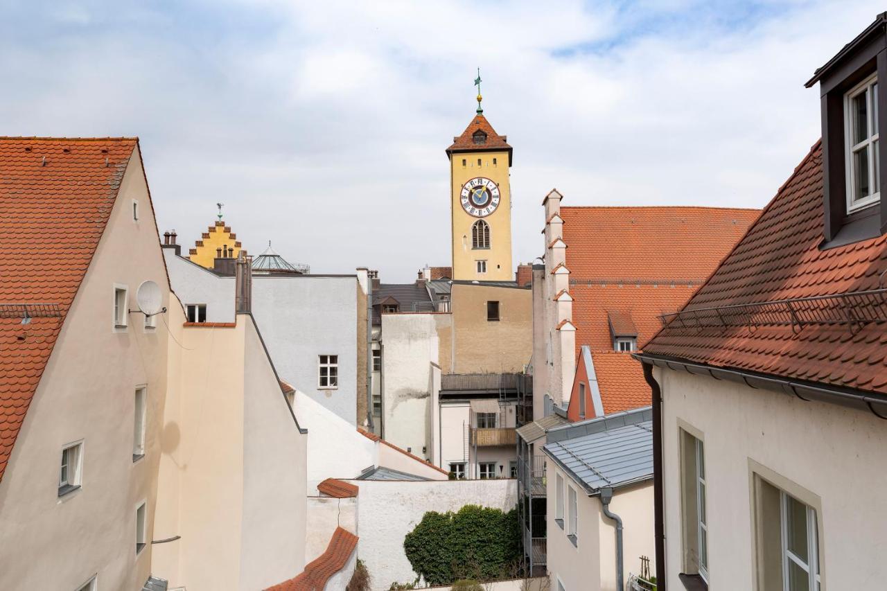 Hotel Orphee - Grosses Haus Regensburg Ngoại thất bức ảnh