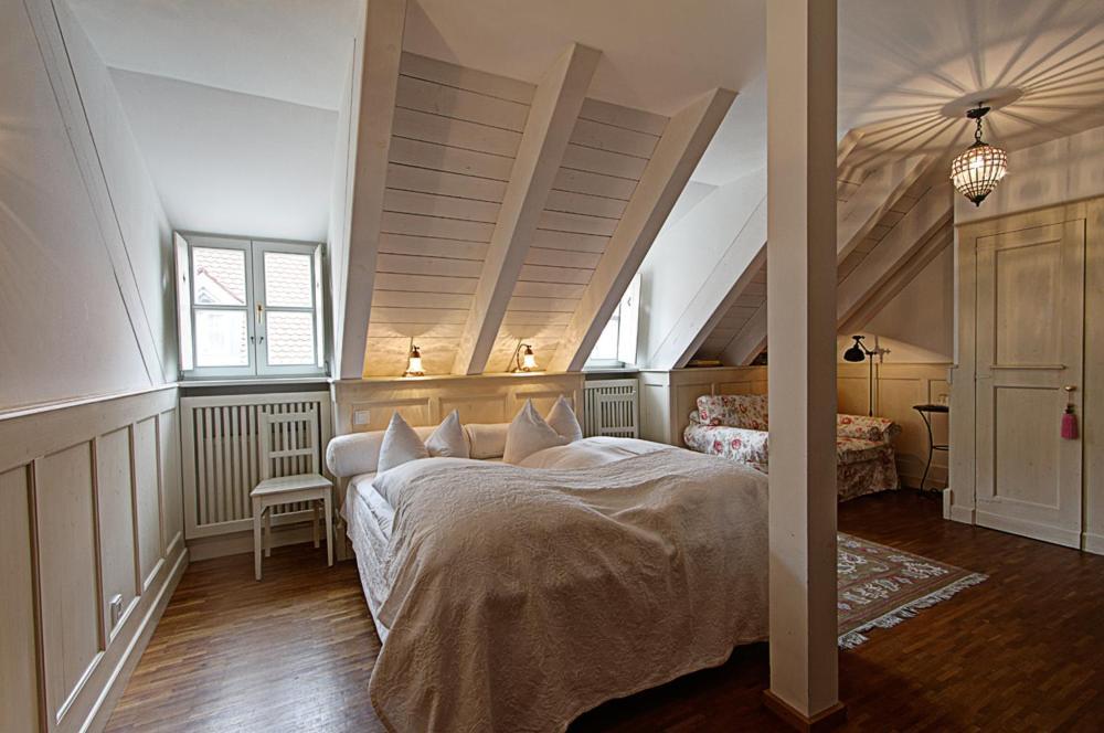 Hotel Orphee - Grosses Haus Regensburg Ngoại thất bức ảnh